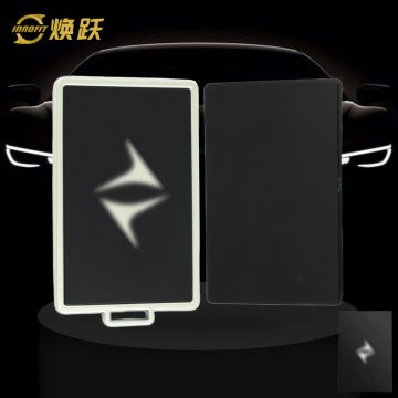 VEQ1T1-Black-Silver Plating- Car Key Cover For Venucia