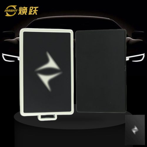 VEQ1T1-Black-Silver Plating- Car Key Cover For Venucia